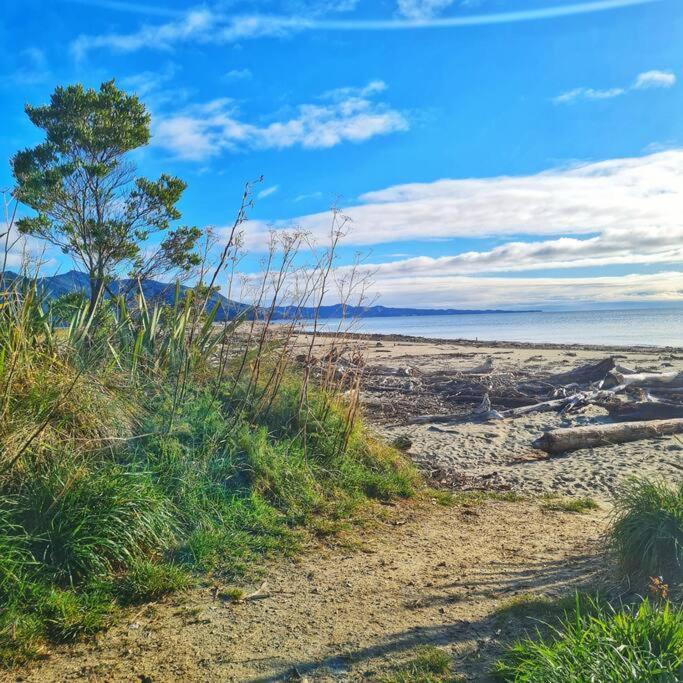 Beachfront Escape Колингууд Екстериор снимка